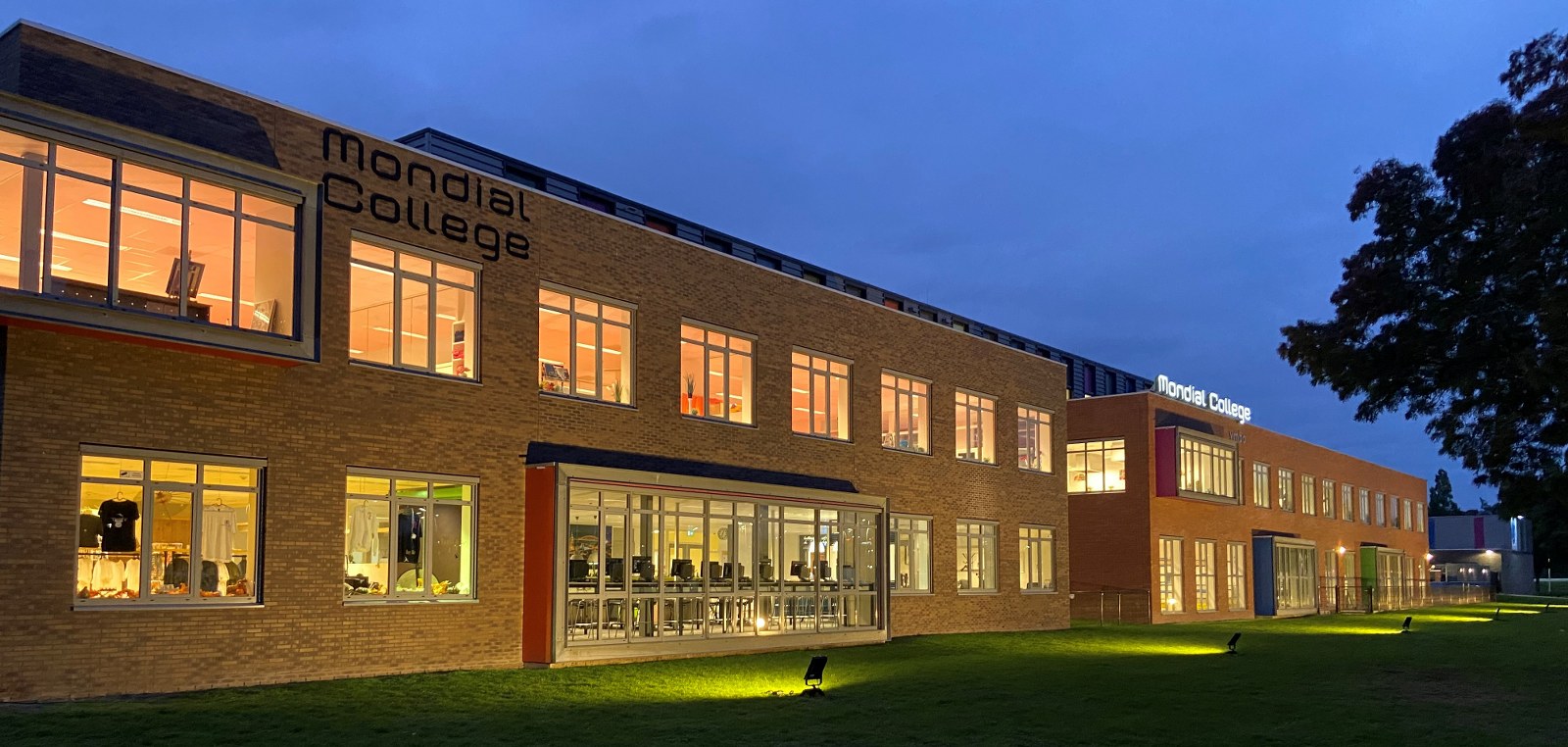 Buitenverlichting Mondial College Meeuwse Acker Nijmegen